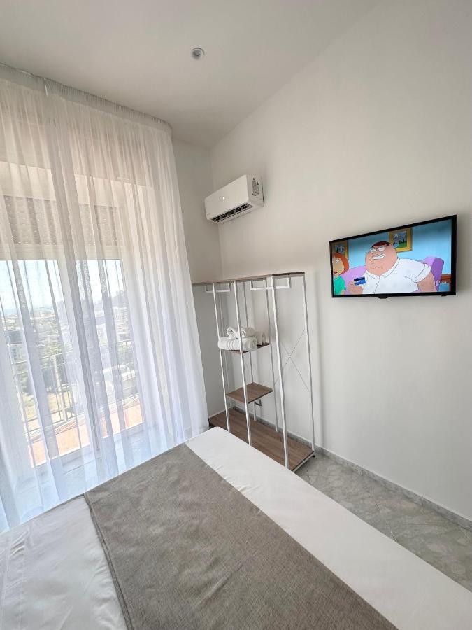 Airport Seaview Rooms Naples Exterior photo
